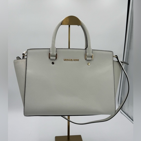 Michael by Michael kors Selma Optic White
Leather Satchel 2 Way Bag + Dust Bag - Picture 1 of 17
